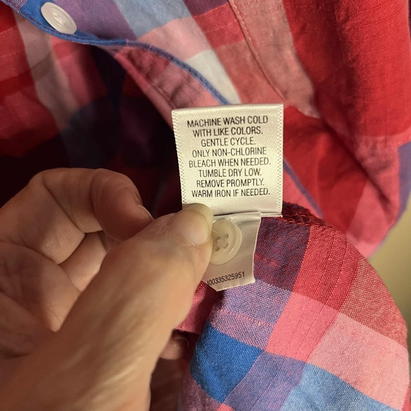 Croft & Barrow Pink Blue And White Plaid Lightweight Flannel Shirt - Picture 6 of 6